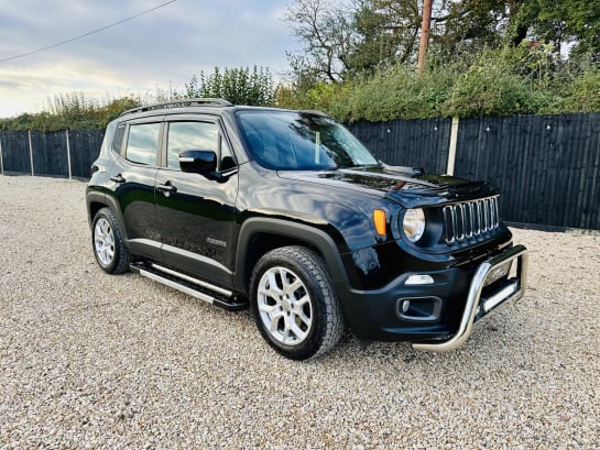 A 2017 JEEP RENEGADE 1.6 E-TorQ Longitude SUV 5dr Petrol Manual Euro 6 (s/s) (110 ps)