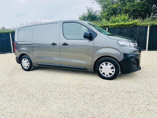 A 2022 CITROEN DISPATCH 1.5 BlueHDi 1000 Enterprise Pro M Panel Van 6dr Diesel Manual FWD 2 Euro 6 (s/s) (100 ps)