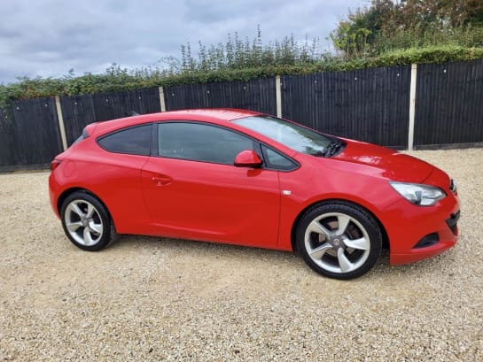 A 2016 VAUXHALL ASTRA GTC 1.4i Turbo Sport Coupe 3dr Petrol Manual Euro 6 (s/s) (120 ps)