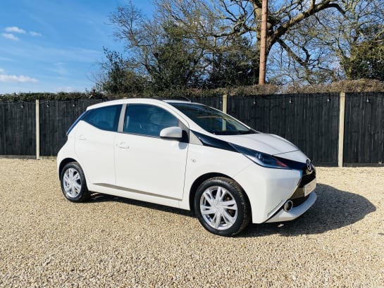 A 2015 TOYOTA AYGO 1.0 VVT-i x-pression x-wave 5dr Petrol Manual Euro 5 Euro 5 (68 ps)