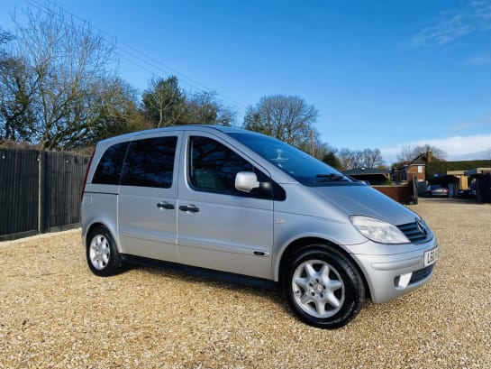 A 2005 MERCEDES-BENZ VANEO 1.6 Trend MPV 5dr Petrol Automatic (199 g/km, 102 bhp)