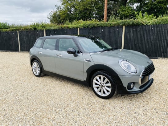 A 2018 MINI CLUBMAN 1.5 Cooper Estate 6dr Petrol Auto Euro 6 (s/s) (136 ps)