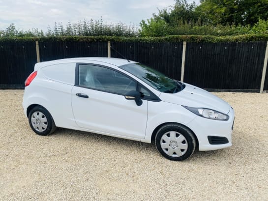 A 2013 FORD FIESTA VAN 1.6 TDCi ECOnetic II Panel Van 3dr Diesel Manual (87 g/km, 94 bhp)