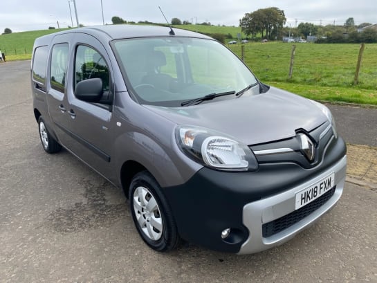 A null RENAULT KANGOO MAXI ZE ELECTRIC LL21 L3 44kW 33kWh BUSINESS 5 SEAT VAN NO VAT AUTO EURO 6 ULEZ