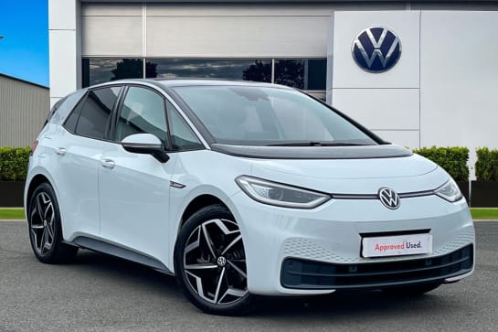 A 2020 VOLKSWAGEN ID3 FIRST EDITION