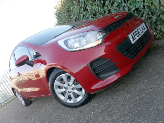A null KIA RIO Kia Rio 1.25 1 Air Hatchback Locally Owned Low Mileage Full History £35 Tax