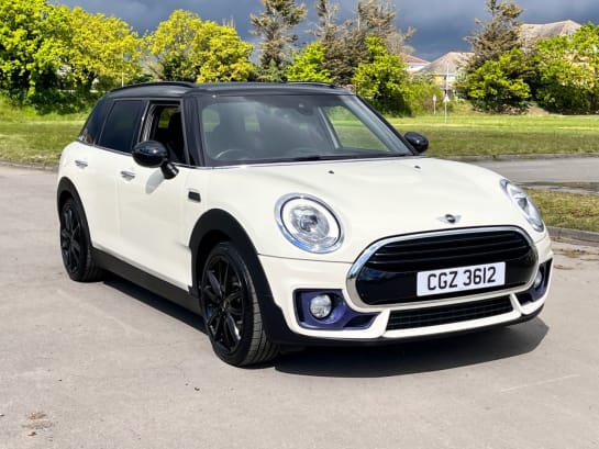 A null MINI CLUBMAN 1.5 COOPER 5d 134 BHP