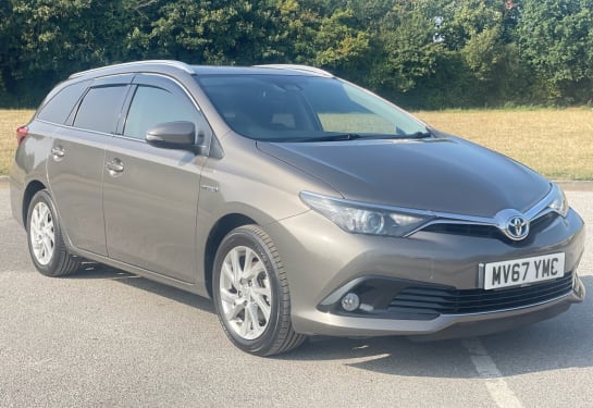 A null TOYOTA AURIS 1.8 VVTI BUSINESS EDITION TOURING SPORTS TSS 5d 99 BHP HEATED FRONT SEATS,