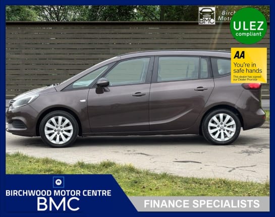 A null VAUXHALL ZAFIRA TOURER 1.4i Turbo Design MPV 5dr Petrol Manual Euro 6 (140 ps) LOW MILEAGE