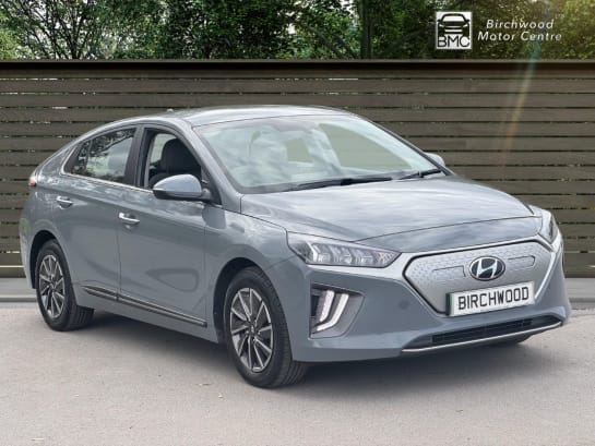 A 2021 HYUNDAI IONIQ 38.3kWh Premium Hatchback 5dr Electric Auto (136 ps) FULL SERVICE HISTORY