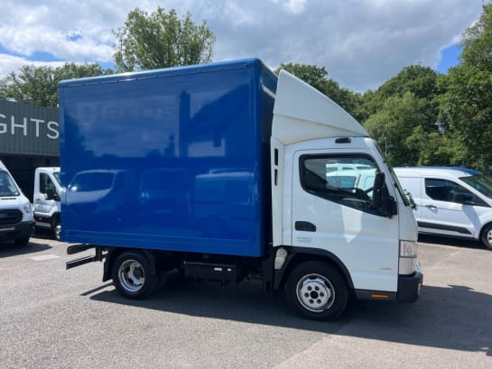 A null MITSUBISHI FUSO CANTER 3.0 3C13 25 C/C 129 BHP AUTOMATIC LUTON VAN