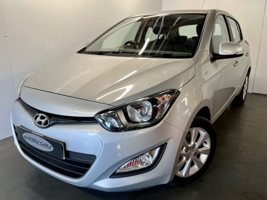 A null HYUNDAI I20 1.2 Active Hatchback 5dr Petrol Manual Euro 5 (85 bhp) 12 MONTHS AA, FRESH