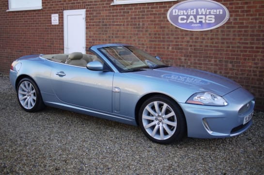 A null JAGUAR XK 4.2 V8 Auto Euro 4 Convertible (300ps)