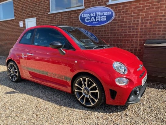 A null ABARTH 595C 1.4 T-Jet Turismo 70th Cabrio 2dr Petrol Manual Euro 6 (165 bhp)