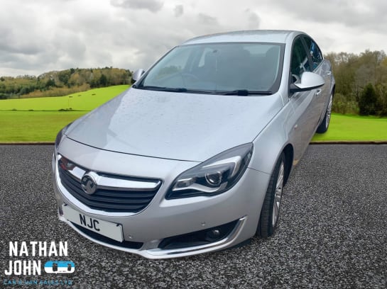 A null VAUXHALL INSIGNIA 1.6 CDTi ecoFLEX Design Nav Hatchback 5dr Diesel Manual Euro 6 (s/s) (136 ps)