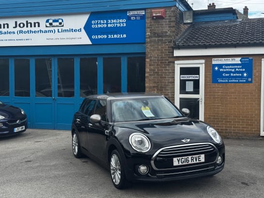 A null MINI CLUBMAN 2.0 Cooper D Estate 6dr Diesel Manual Euro 6 (s/s) (150 ps)