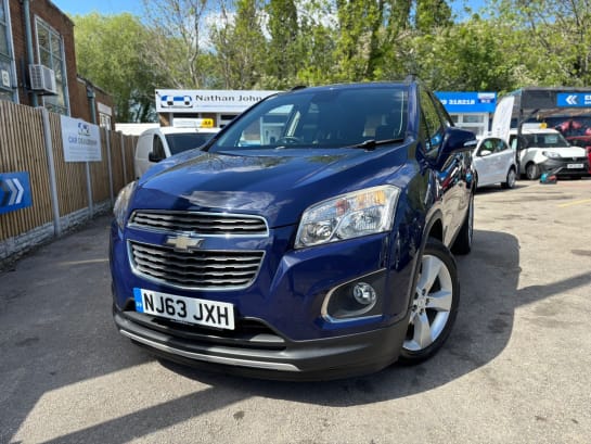 A null CHEVROLET TRAX 1.4T LT SUV 5dr Petrol Manual 4WD Euro 5 (s/s) (140 ps)