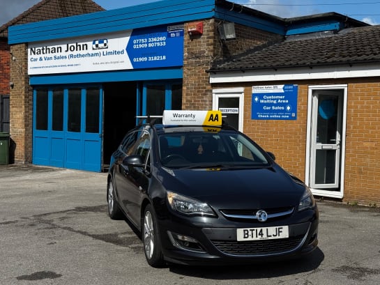 A null VAUXHALL ASTRA 1.7 CDTi ecoFLEX SRi Sports Tourer 5dr Diesel Manual Euro 5 (s/s) (130 ps)