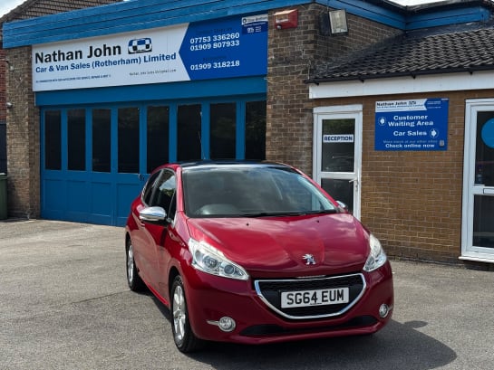 A null PEUGEOT 208 1.2 VTi PureTech Style Hatchback 3dr Petrol Manual Euro 5 (82 ps)