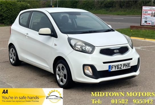 A 2012 KIA PICANTO 1