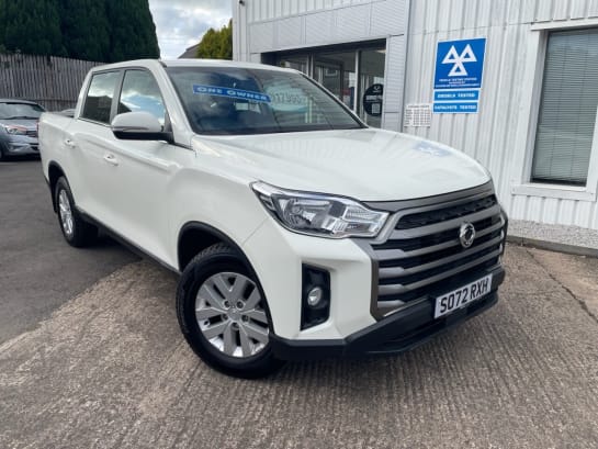 A 2022 SSANGYONG MUSSO 2.2D EX Pickup Double Cab 4dr Diesel Manual 4WD Euro 6 (181 ps)