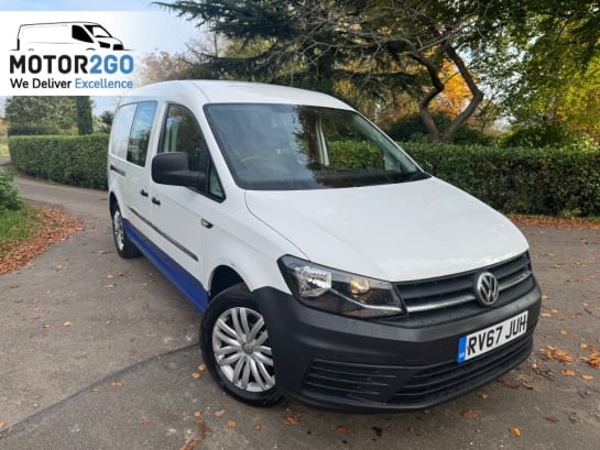 A null VOLKSWAGEN CADDY MAXI 2.0 TDi C20 Maxi Combi Van 5dr Diesel DSG FWD (Window) (132 g/km, 101 bhp)