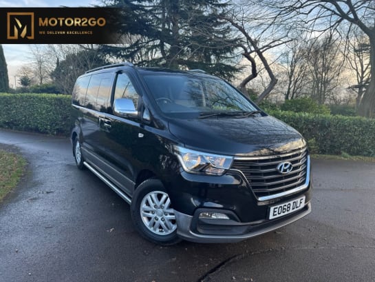 A null HYUNDAI I800 2.5 CRDi SE MPV 5dr Diesel Auto Euro 6 (170 ps) HYUNDAI i800 2.5 CRDi SE MP