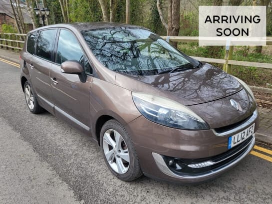 A 2012 RENAULT SCENIC GRAND DYNAMIQUE TOMTOM ENERGY DCI S/S