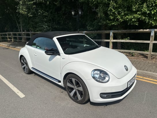 A null VOLKSWAGEN BEETLE 1.4 60S EDITION 2DR 158 BHP