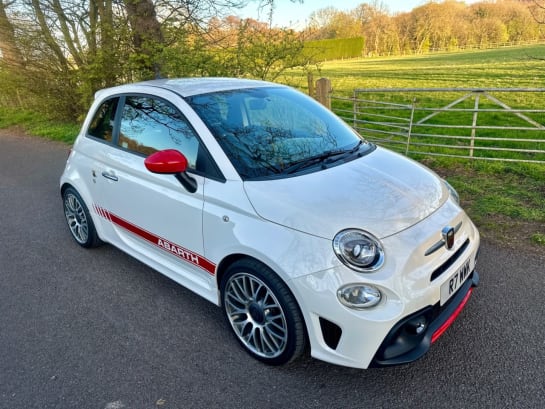 A null ABARTH 595 1.4 T-Jet Hatchback 3dr Petrol Manual Euro 6 (145 ps) + SERVICE HISTORY + B