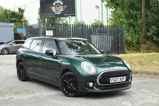 A null MINI CLUBMAN 2.0 COOPER D 5d 148 BHP HEATED SEATS