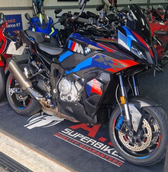 A 2024 BMW M 1000 XR