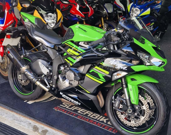 A 2019 KAWASAKI ZX 636 GKFA