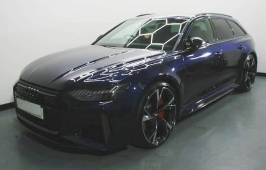A 2020 AUDI A6 RS 6 AVANT TFSI QUATTRO CARBON BLACK