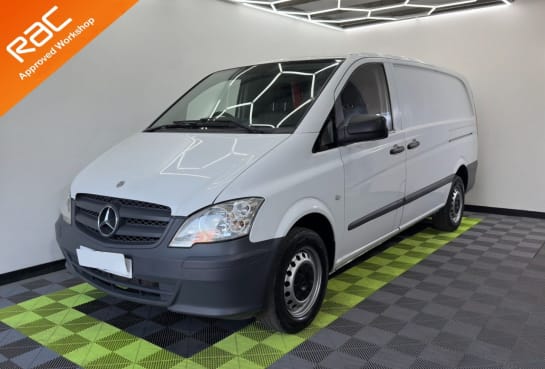 A 2014 MERCEDES VITO 113 CDI