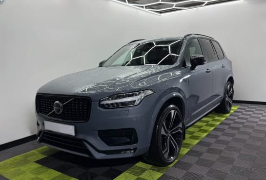 A null VOLVO XC90 2.0 B5 MHEV R-Design SUV 5dr Diesel Hybrid Auto 4WD Euro 6 (s/s) (235 ps)