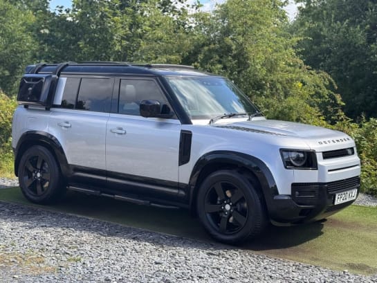 A null LAND ROVER DEFENDER 2.0 SD4 First Edition SUV 5dr Diesel Auto 4WD Euro 6 (s/s) (240 ps) 6 MONTH