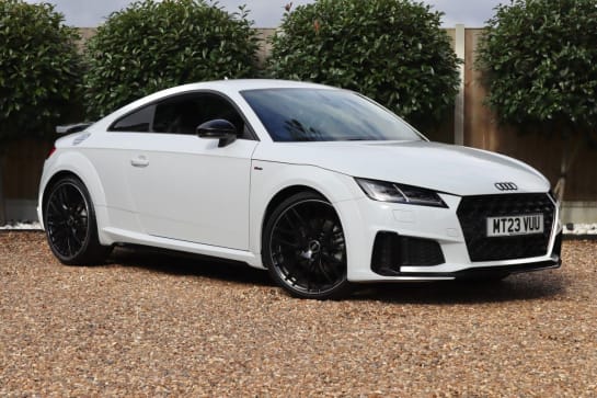 A null AUDI TT 2.0 TFSI 40 Black Edition Coupe 3dr Petrol S Tronic Euro 6 (s/s) (197 ps)