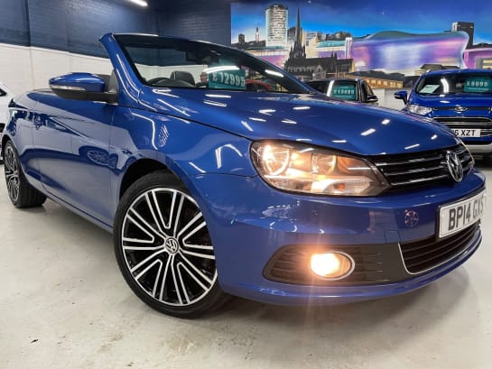 A null VOLKSWAGEN EOS 2.0 TDI BlueMotion Tech Exclusive Cabriolet DSG Euro 5 (s/s) 2dr
