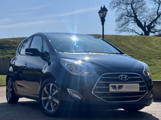 A null HYUNDAI IX20 1.4 Blue Drive Premium Nav Hatchback 5dr Petrol Manual Euro 6 (s/s) (90 ps)