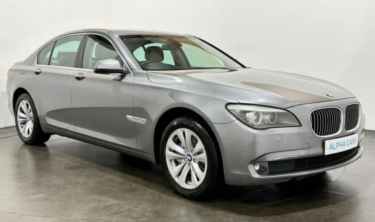 A null BMW 7 SERIES 3.0 730d SE Saloon 4dr Diesel Auto Euro 5 (245 ps) Full Oyster Leather