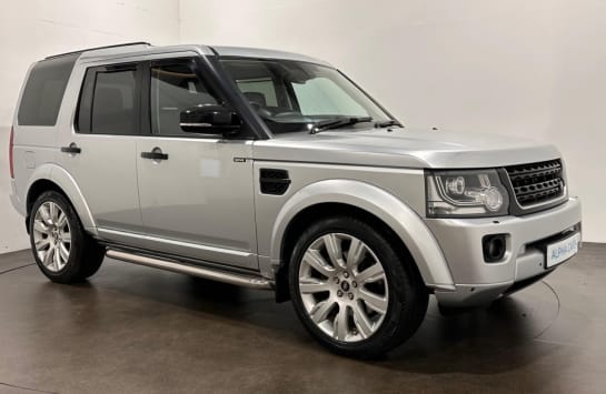 A null LAND ROVER DISCOVERY 4 3.0 SD V6 SE SUV 5dr Diesel Auto 4WD (213 g/km, 255 bhp) 7 Seater