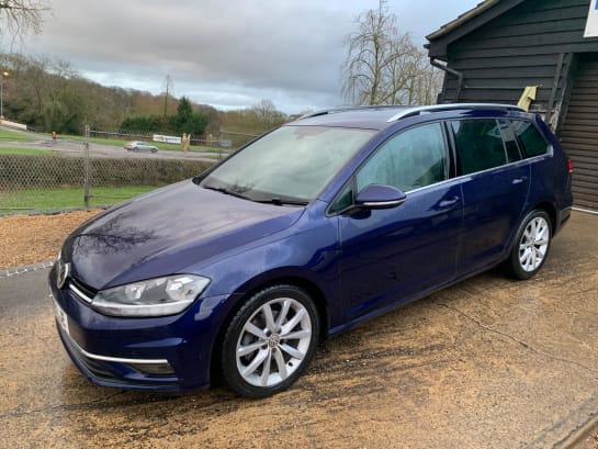 A 2019 VOLKSWAGEN GOLF GT TDI DSG