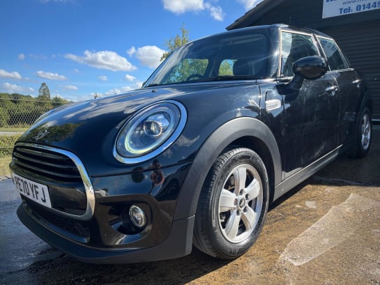 A null MINI HATCH 1.5 Cooper Classic Euro 6 (s/s) 5dr