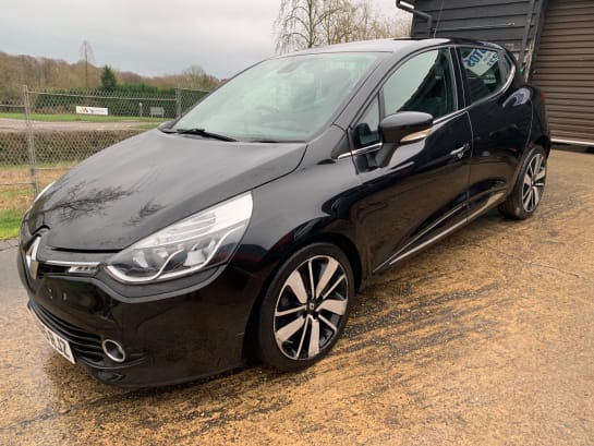 A 2015 RENAULT CLIO DYNAMIQUE S MEDIANAV ENERGY TCE S/S