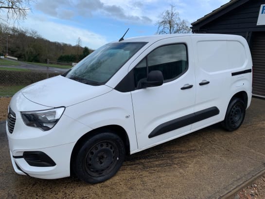 A null VAUXHALL COMBO 1.6 Turbo D 2300 Sportive L1 H1 Euro 6 (s/s) 4dr