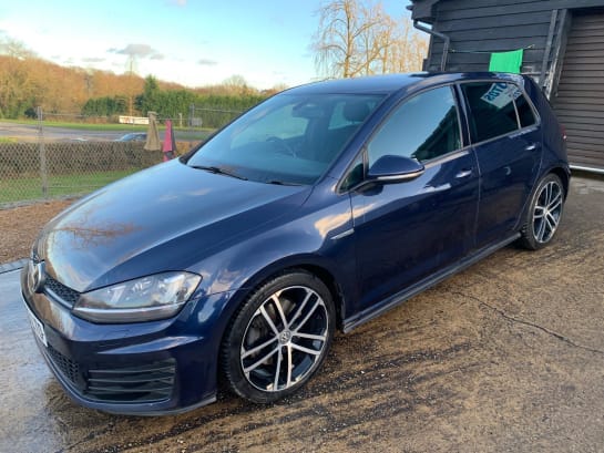 A null VOLKSWAGEN GOLF 2.0 TDI BlueMotion Tech GTD Euro 6 (s/s) 5dr