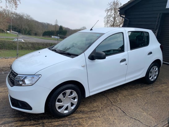 A null DACIA SANDERO 0.9 TCe Ambiance Euro 6 (s/s) 5dr