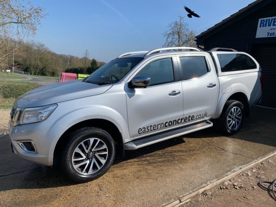 A null NISSAN NAVARA 2.3 dCi Tekna 4WD Euro 6 (s/s) 4dr