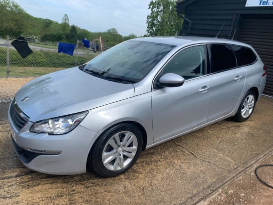 A null PEUGEOT 308 SW 1.6 BlueHDi Active Euro 6 (s/s) 5dr